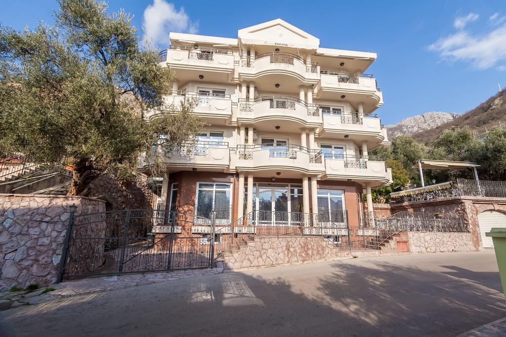 Apartments Kruna Sveti Stefan Eksteriør bilde