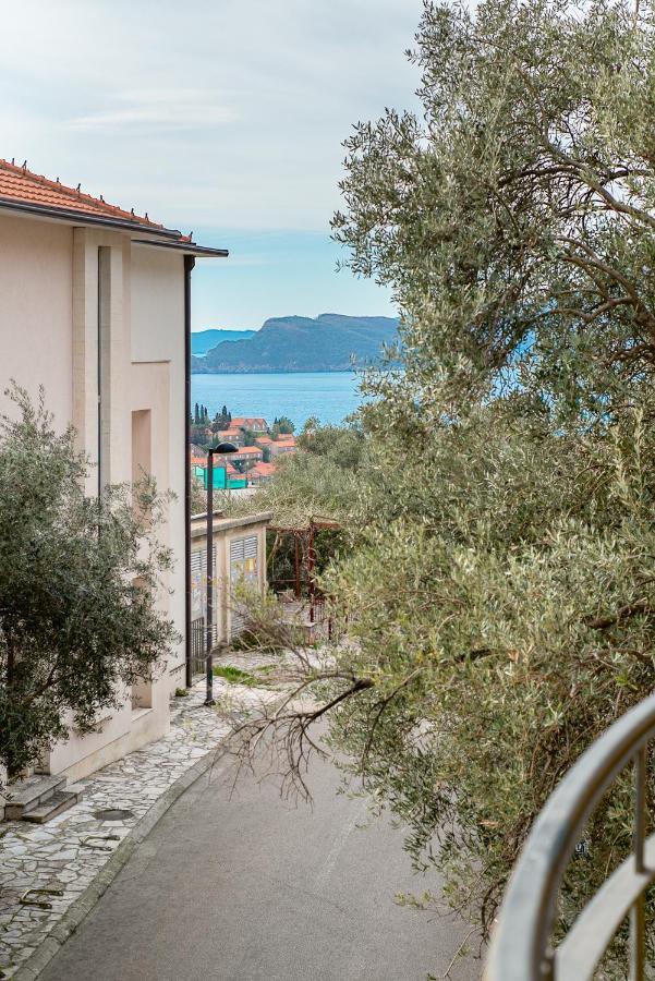 Apartments Kruna Sveti Stefan Eksteriør bilde